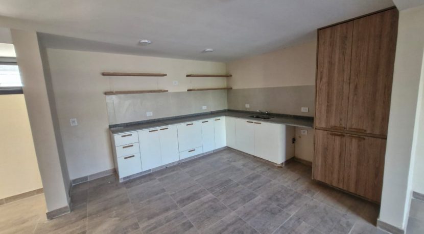 WhatsApp Image 2025-05-12 at 16.17.58 (1)