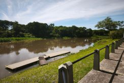 6a421141-b31a-4f9c-9ad5-48c9fb9e40d0