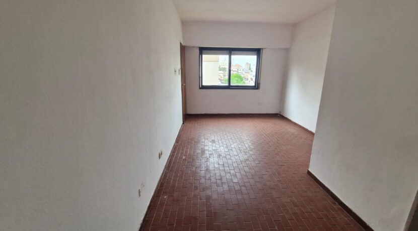 WhatsApp Image 2025-10-24 at 12.07.46