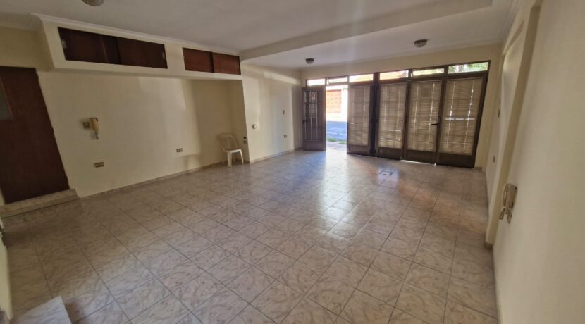 WhatsApp Image 2026-03-10 at 09.29.56 (1)